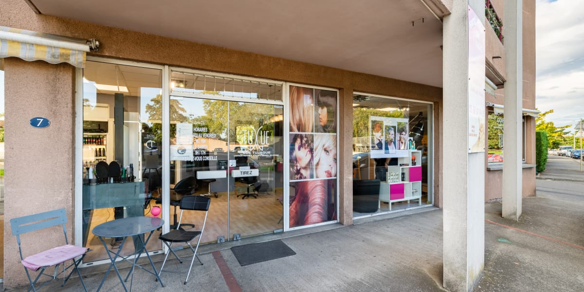 Tujague Luc - Coiffure Cugnaux - Photo de couverture - OneBooking