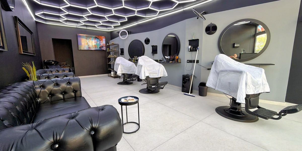 IS CUTZ - Coiffure Frontignan - Photo de couverture - OneBooking