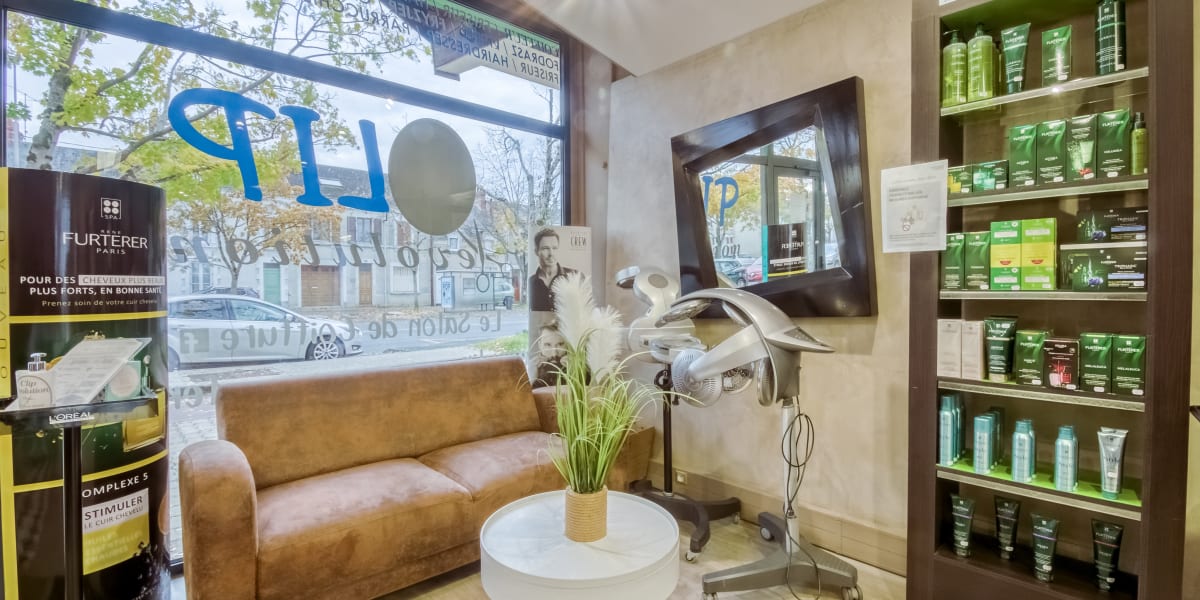 Clip Evolution - Coiffure Châteauroux - Photo de couverture - OneBooking