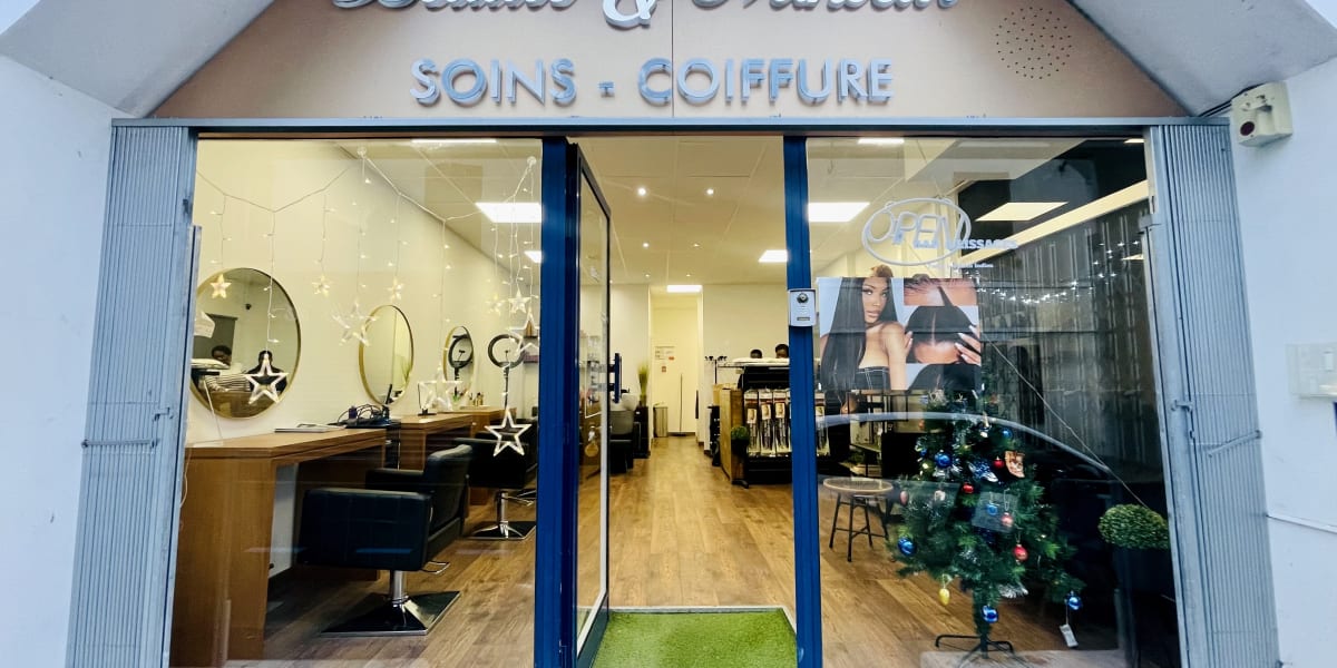 Janet Beauté - Perruques - Locks - Tissage - Sourcils & cils Corbeil-Essonnes - Photo de couverture - OneBooking