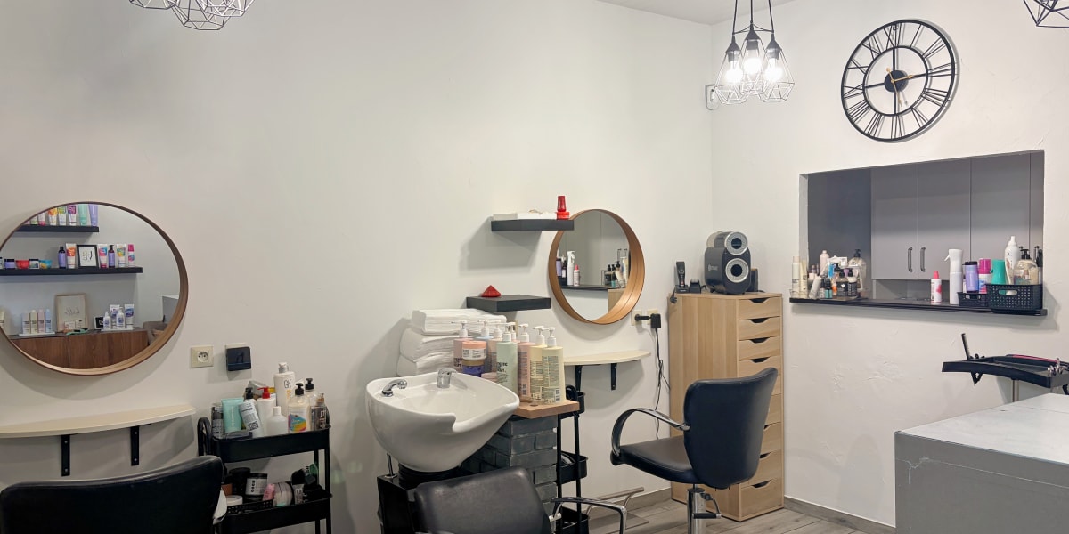 Bulle d'hair - Coiffure Clermont-Ferrand - Photo de couverture - OneBooking