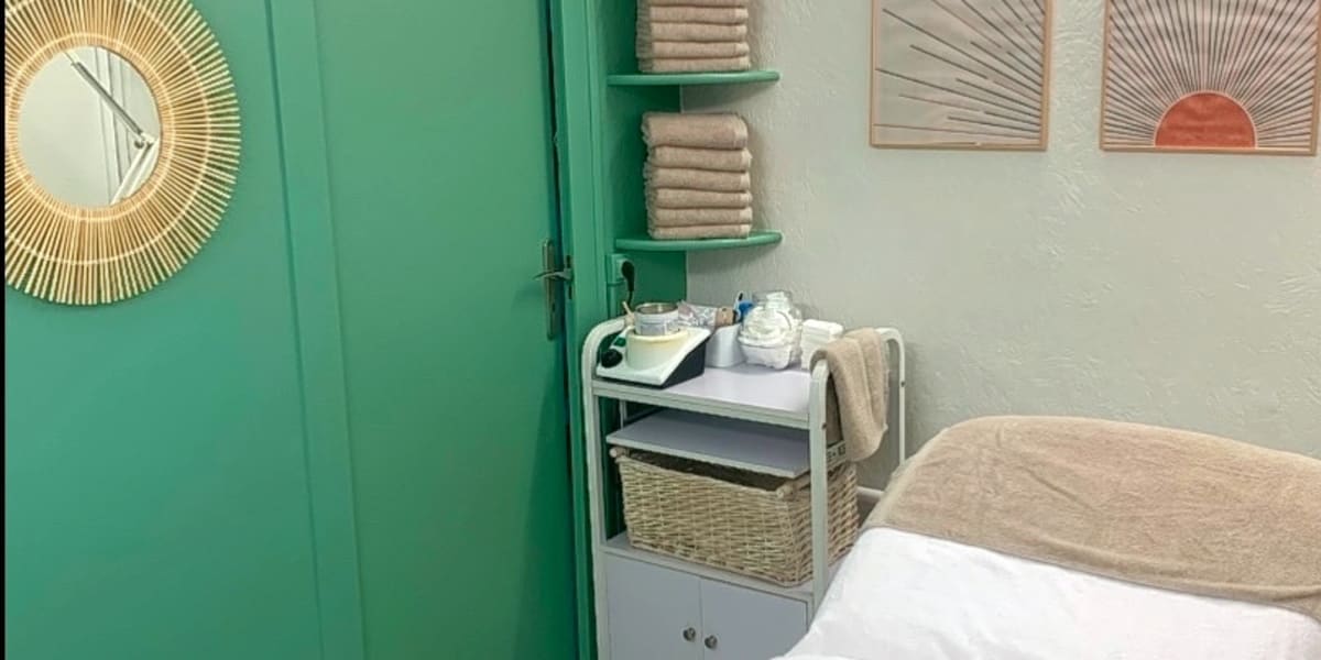 L’esthétique Margaux - Onglerie Mérignac - Photo de couverture - OneBooking