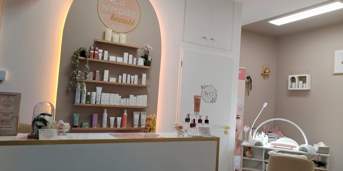 La Nimoise en beauté by LS - Onglerie Nîmes - Photo de couverture - OneBooking