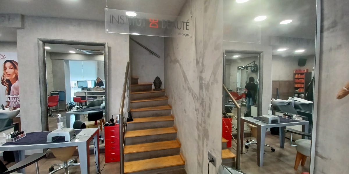 Créa'Tif Esthétique - Massage Toulon - Photo de couverture - OneBooking