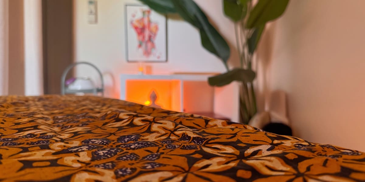 Lille aux massages- balinais, prénatal, postnatal et Tuina - Massage La Madeleine - Photo de couverture - OneBooking