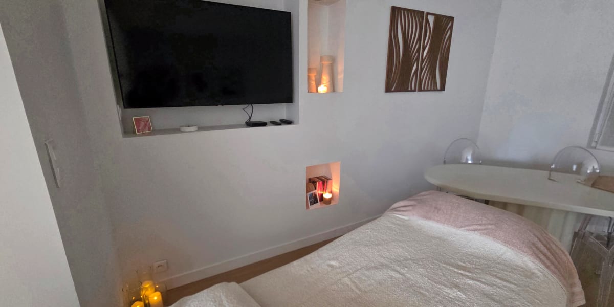 Nude Beauté - Onglerie Tourcoing - Photo de couverture - OneBooking