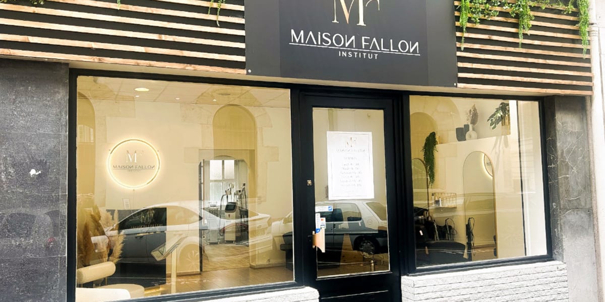 Maison Fallon - Sourcils & cils Chambéry - Photo de couverture - OneBooking