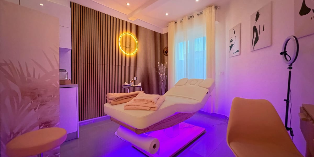 Lymphaglow - Institut de beauté Cannes - Photo de couverture - OneBooking