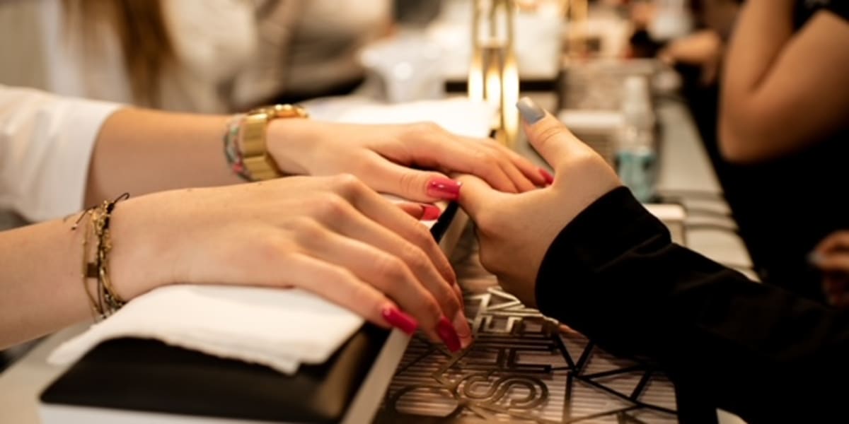 Beauté et Look « Le Bar à Ongles » - Institut de beauté Grenoble - Photo de couverture - OneBooking