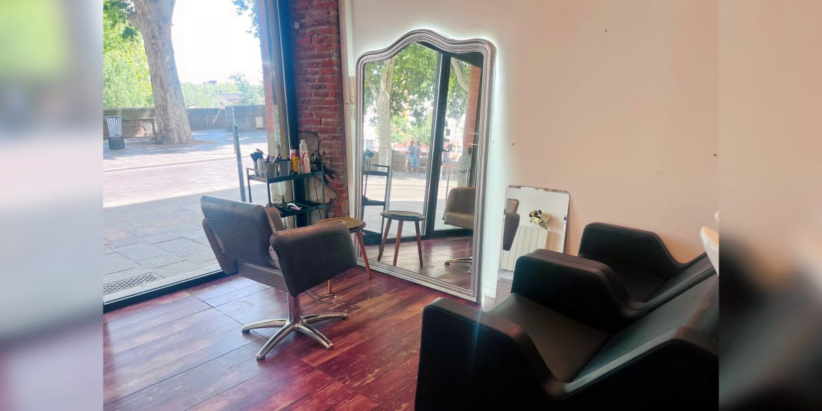 Anissa Rita - Coiffure Toulouse - Photo de couverture - OneBooking