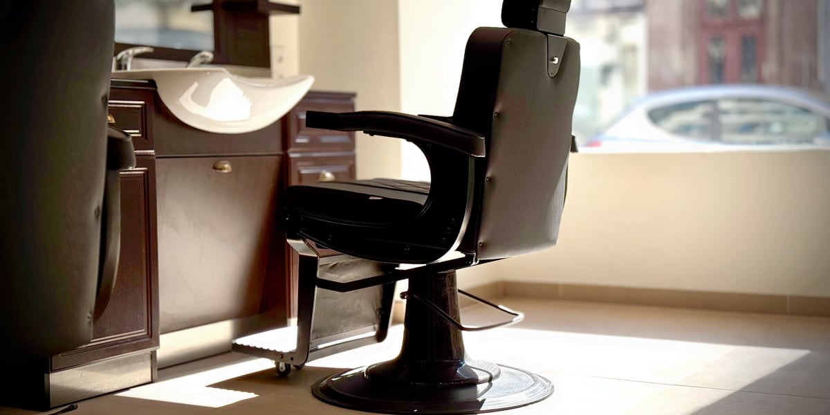 David Kodat FAUBOURG DE PIERRE - Barbier Strasbourg - Photo de couverture - OneBooking