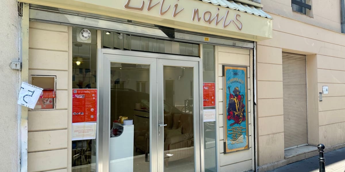 Lili Nails - Sourcils & cils Clichy - Photo de couverture - OneBooking