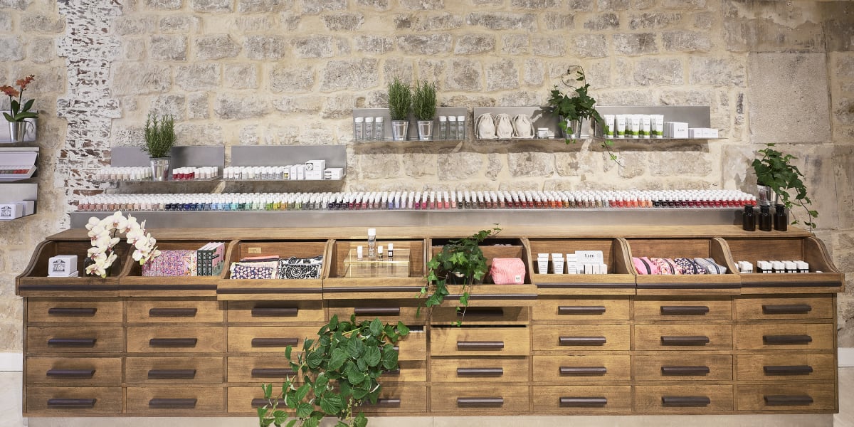 Kure Bazaar - 165 Rue Saint-Honoré - Onglerie Paris - Photo de couverture - OneBooking