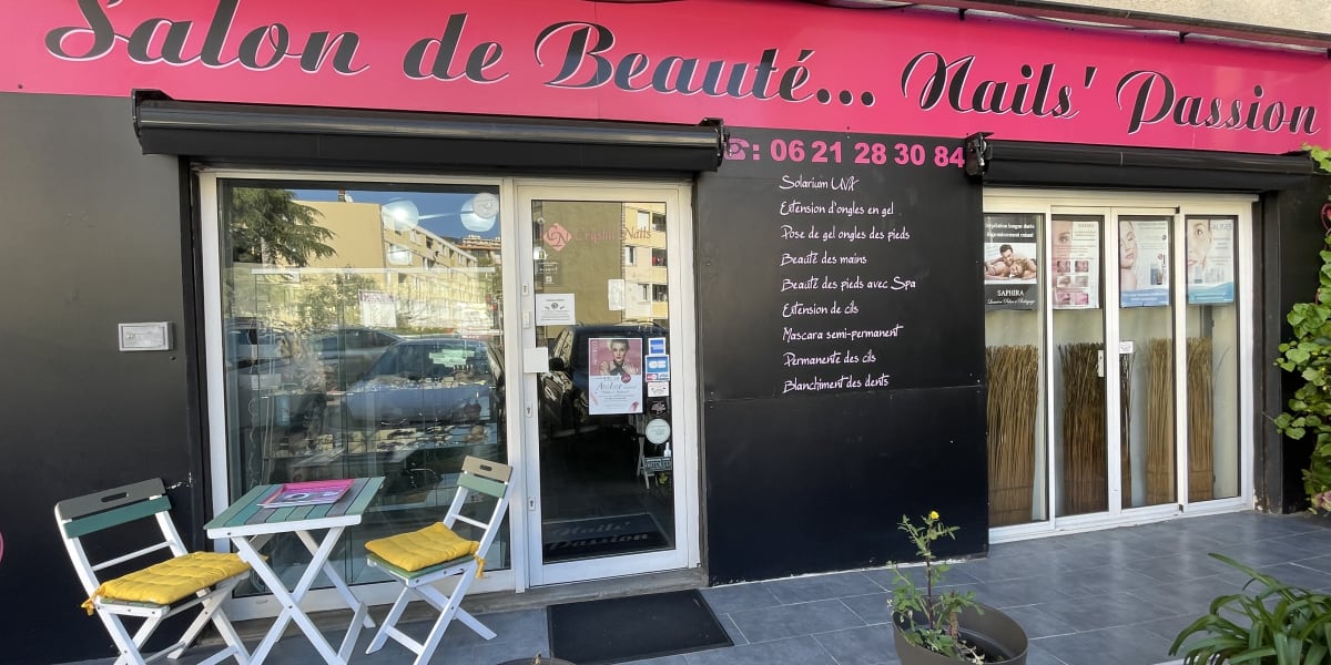 Ls passion - Sourcils & cils Ajaccio - Photo de couverture - OneBooking