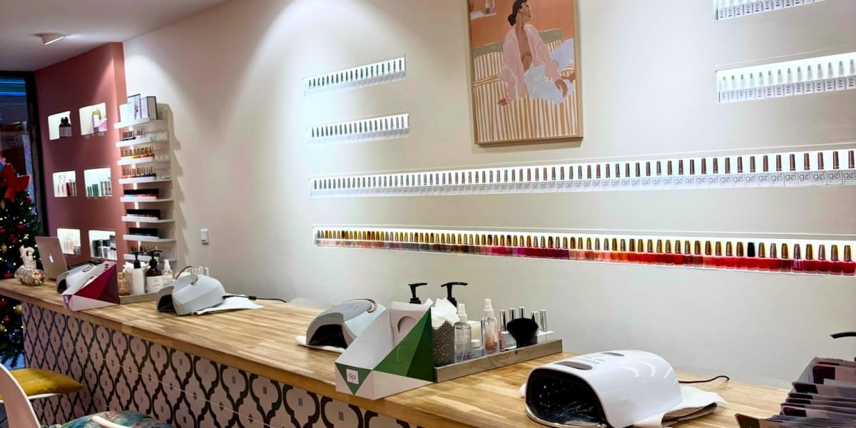 Nail Atelier - Dijeaux - Institut de beauté Bordeaux - Photo de couverture - OneBooking