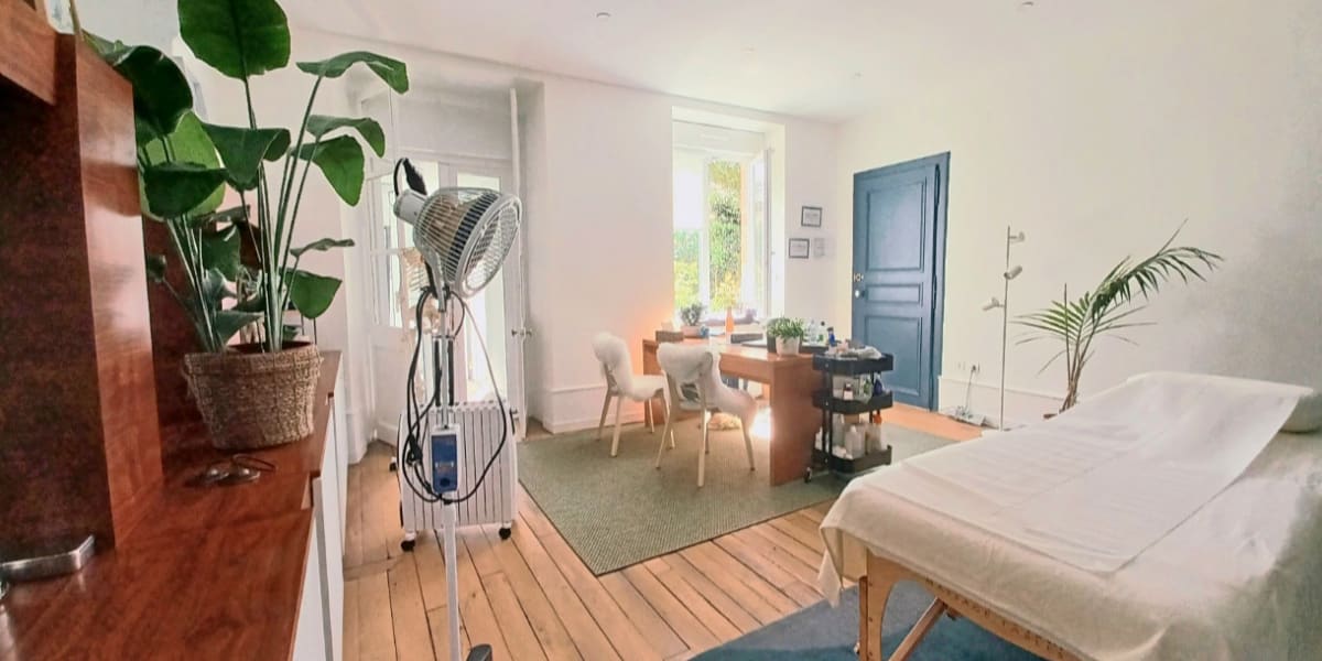 Médecine Chinoise et Drainage Dusch Jacquot Stéphanie - Massage Lunéville - Photo de couverture - OneBooking