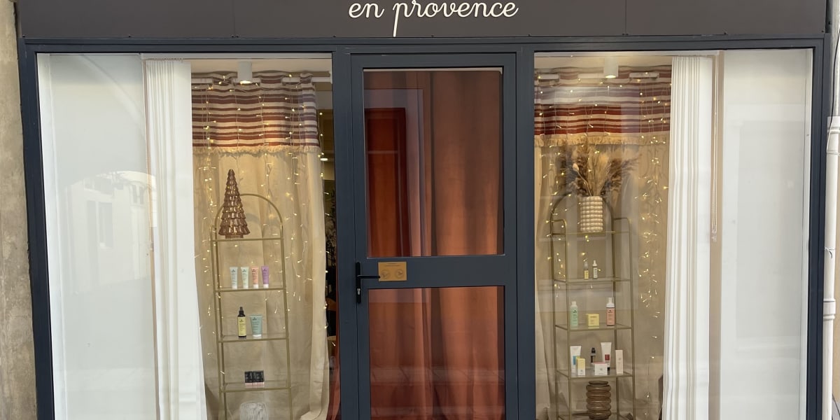 Sublime en Provence - Institut de beauté Orange - Photo de couverture - OneBooking