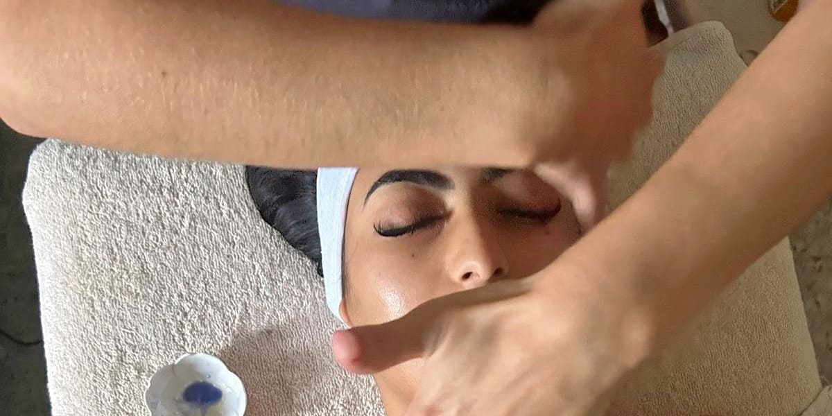Li'Naturel Kobido - Massages - Drainage - Head Spa - Coiffure Avignon - Photo de couverture - OneBooking
