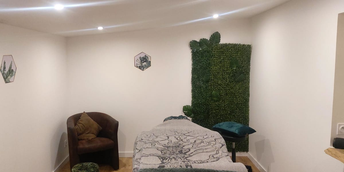 Mes Secrets Bien être - Institut de beauté Saint-André-de-Cubzac - Photo de couverture - OneBooking