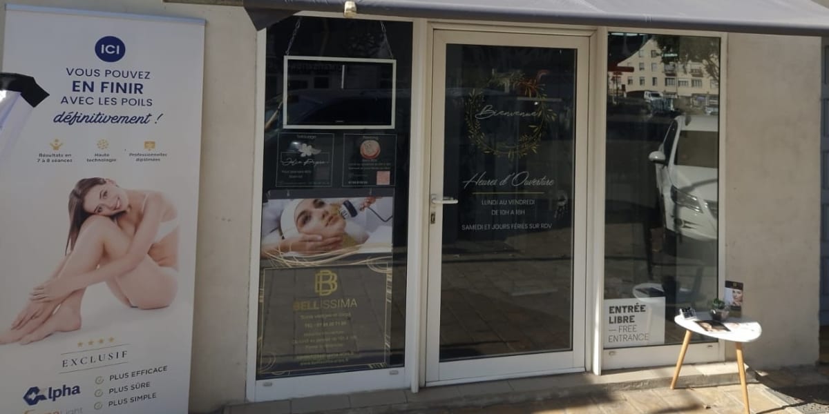Bellissima - Sourcils & cils Arles - Photo de couverture - OneBooking