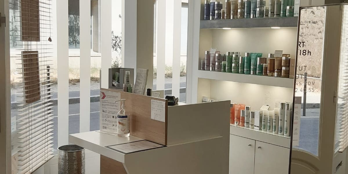 Le coiffeur Faubourg - Coiffure Avignon - Photo de couverture - OneBooking