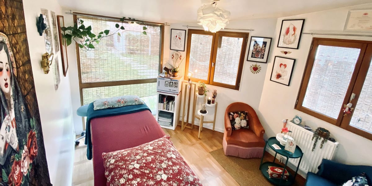 Réflexologie / Massages et Thérapies Brèves EMDR Magali Courboulay - Massage Rennes - Photo de couverture - OneBooking