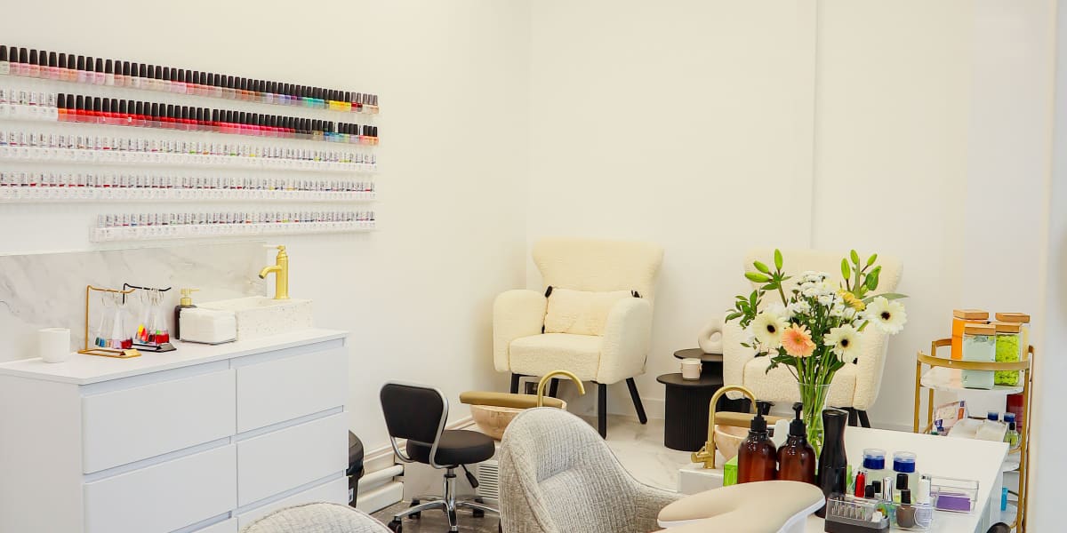 MYLINH BEAUTY - Onglerie Neuilly-sur-Marne - Photo de couverture - OneBooking