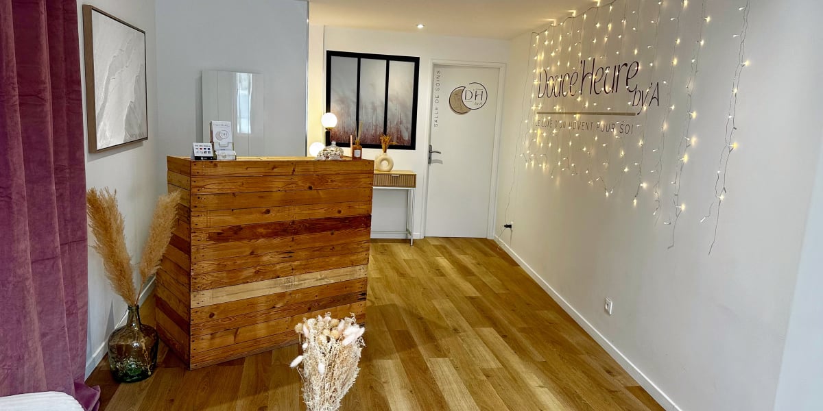 Douce’Heure by’A - Institut de beauté Lagnieu - Photo de couverture - OneBooking