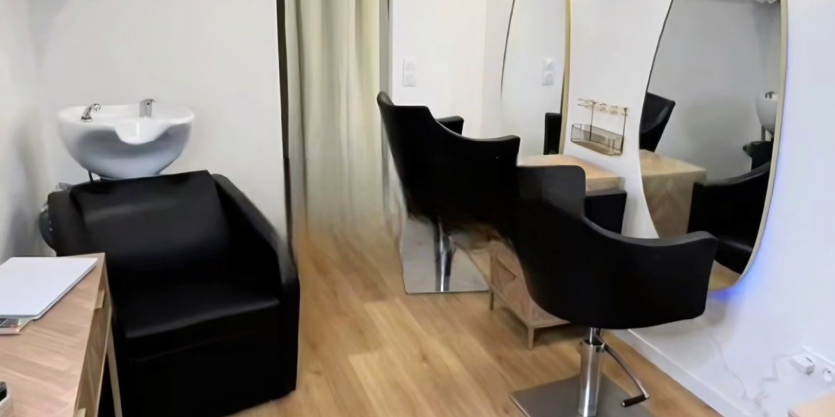 Luccio's hair - Coiffure La Ciotat - Photo de couverture - OneBooking