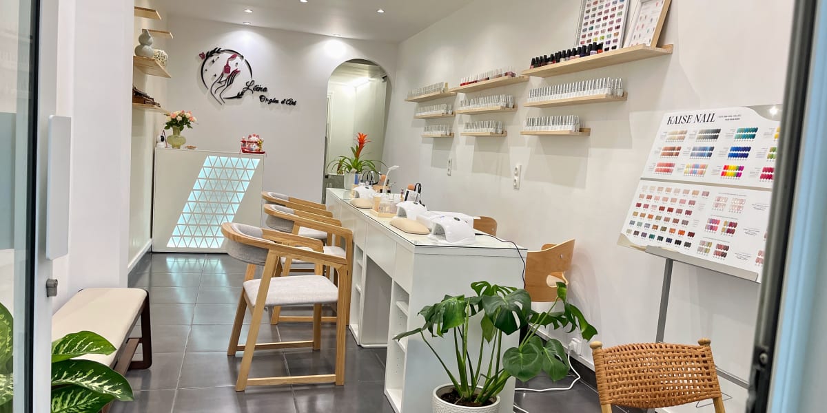 Léïna Ongles d’Art - Onglerie Lyon - Photo de couverture - OneBooking
