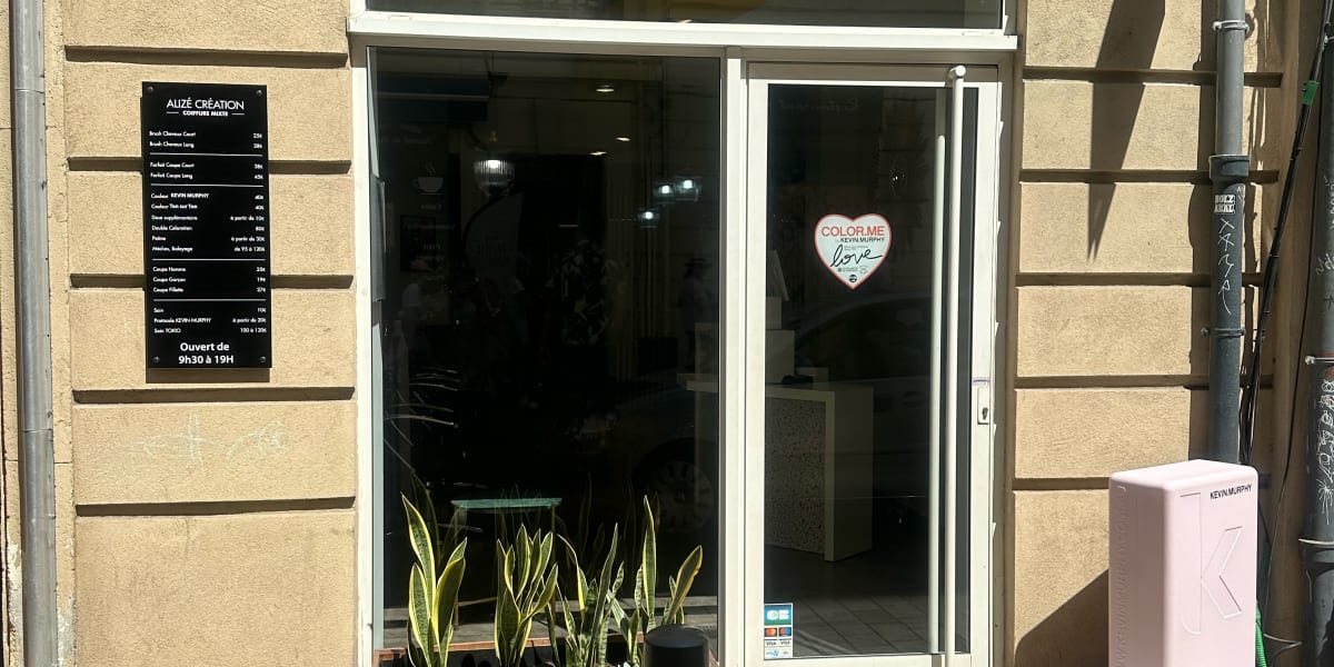 Alizé Création Pythéas - Coiffure Marseille - Photo de couverture - OneBooking