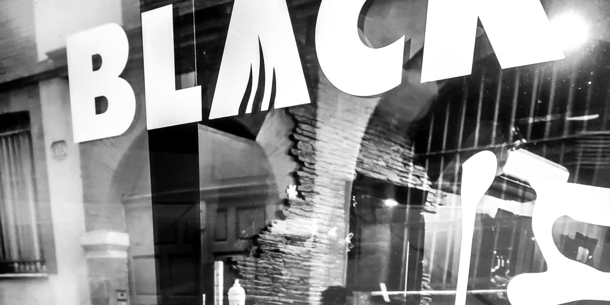 Salon Black - Coiffure Toulouse - Photo de couverture - OneBooking