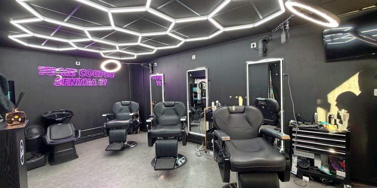Tu me coupes Sentha - Coiffure Cambrai - Photo de couverture - OneBooking