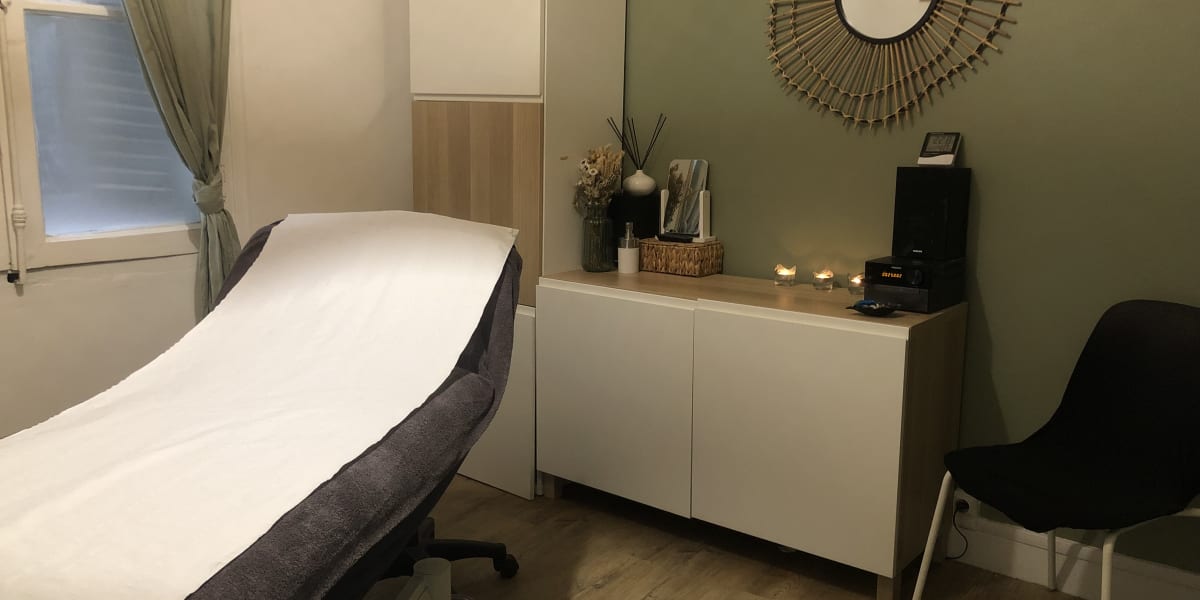 NOIA - Onglerie Tours - Photo de couverture - OneBooking