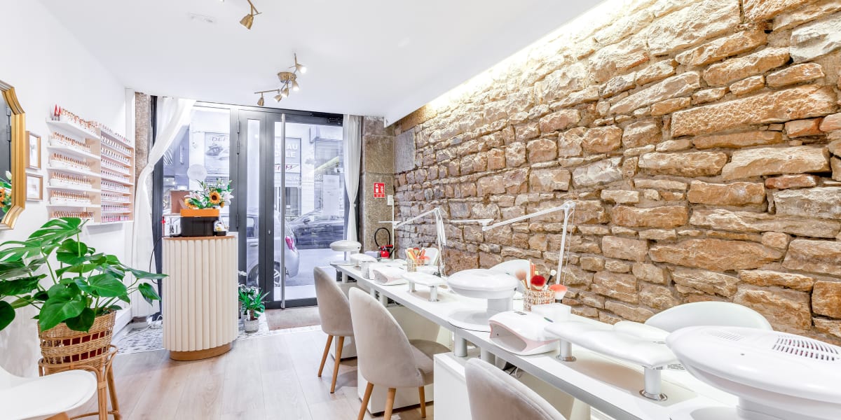 Zenosa Nails Art - Onglerie Lyon - Photo de couverture - OneBooking