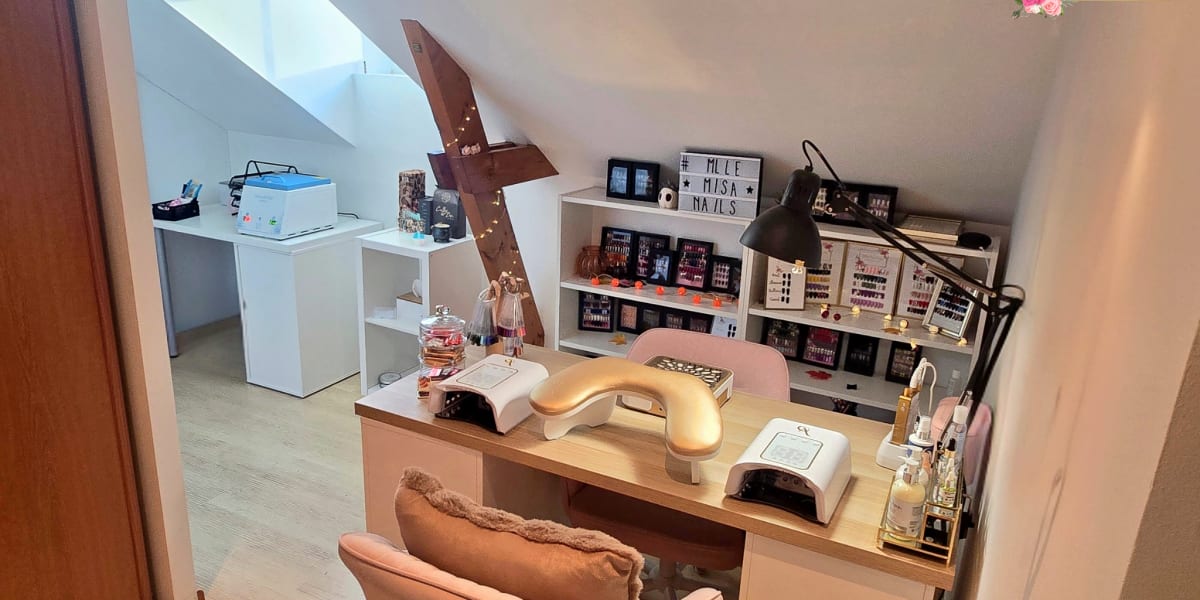 Mlle Misa - Onglerie Incarville - Photo de couverture - OneBooking