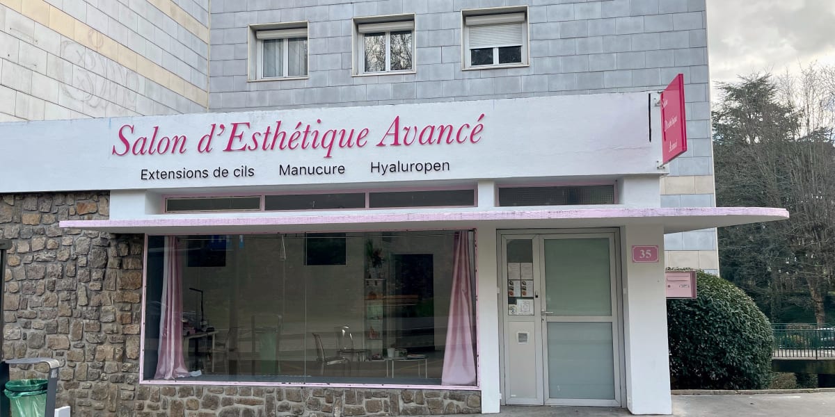 Salon Desthetique Avancé - Onglerie Saint-Étienne - Photo de couverture - OneBooking