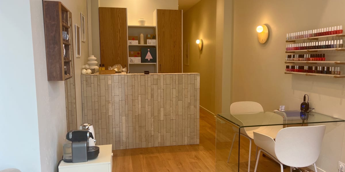L'expérience bien-être - Onglerie Bordeaux - Photo de couverture - OneBooking