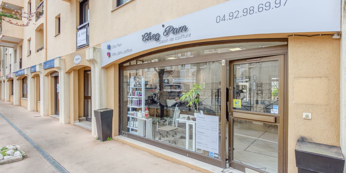 Chez Pam - Coiffure Mougins - Photo de couverture - OneBooking
