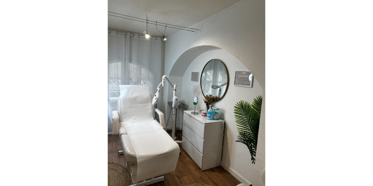 Zencare by Zena - Institut de beauté Paris - Photo de couverture - OneBooking
