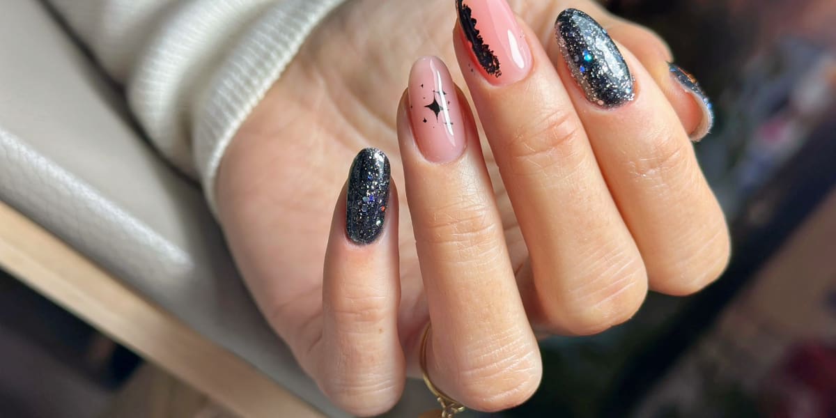 MVnails - Onglerie Nanterre - Photo de couverture - OneBooking