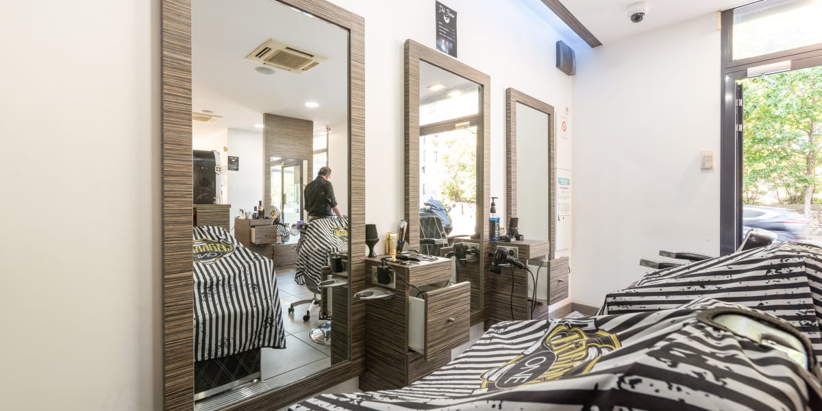 Dali Barber - Coiffure Montpellier - Photo de couverture - OneBooking