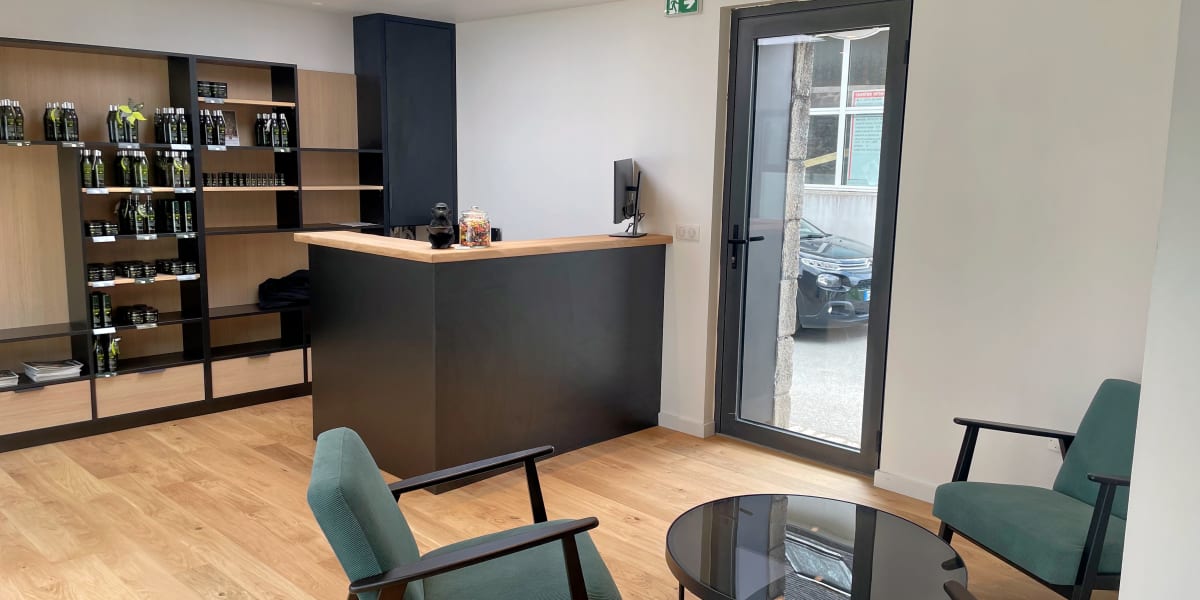 Le Salon by le Prieure - Coiffure Pont-l'Abbé - Photo de couverture - OneBooking