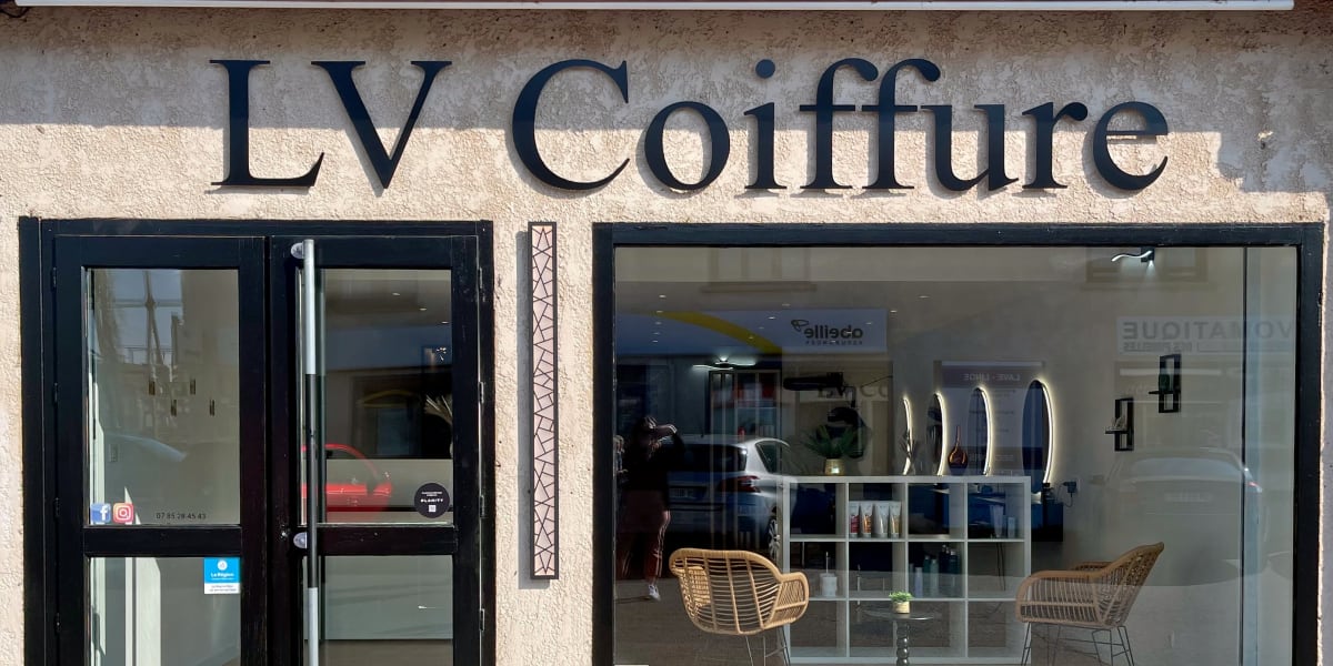 LV Coiffure - Coiffure Montbrison - Photo de couverture - OneBooking