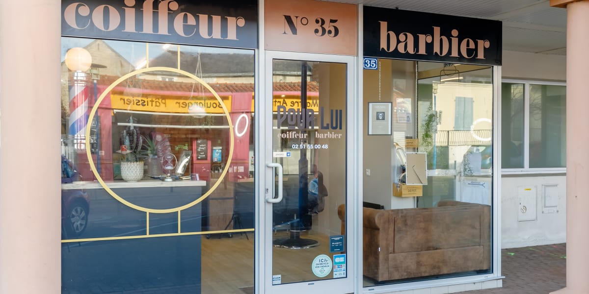 Pour lui - Coiffure Saint-Hilaire-de-Riez - Photo de couverture - OneBooking