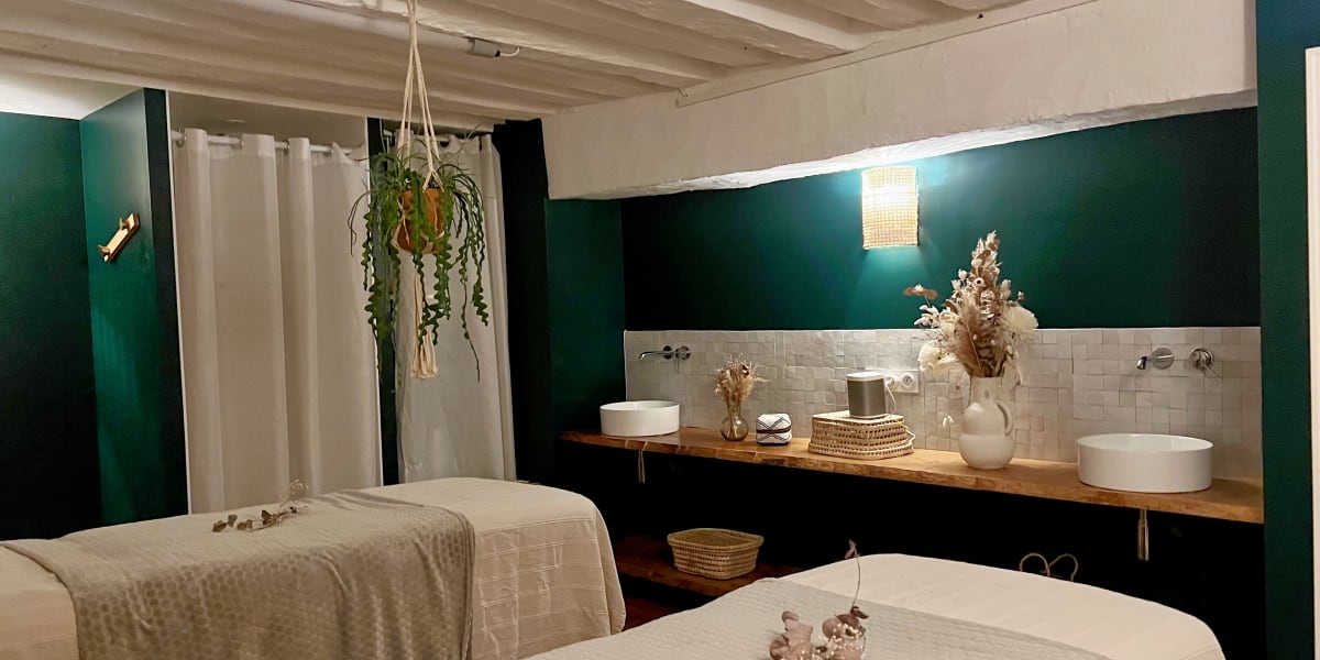Institut Vert - Sourcils & cils Laval - Photo de couverture - OneBooking