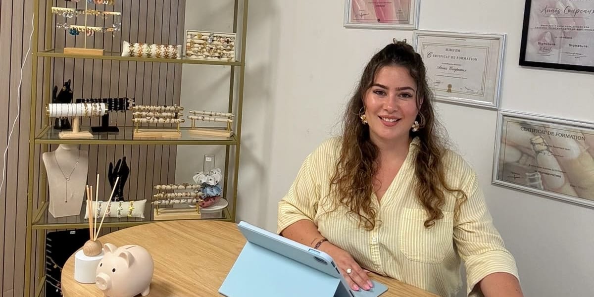 IDOLE Signature - Sourcils & cils Saint-Malo - Photo de couverture - OneBooking