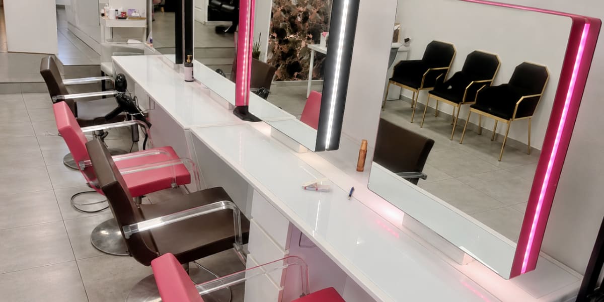 The Beauty Siham - Barbier Marseille - Photo de couverture - OneBooking