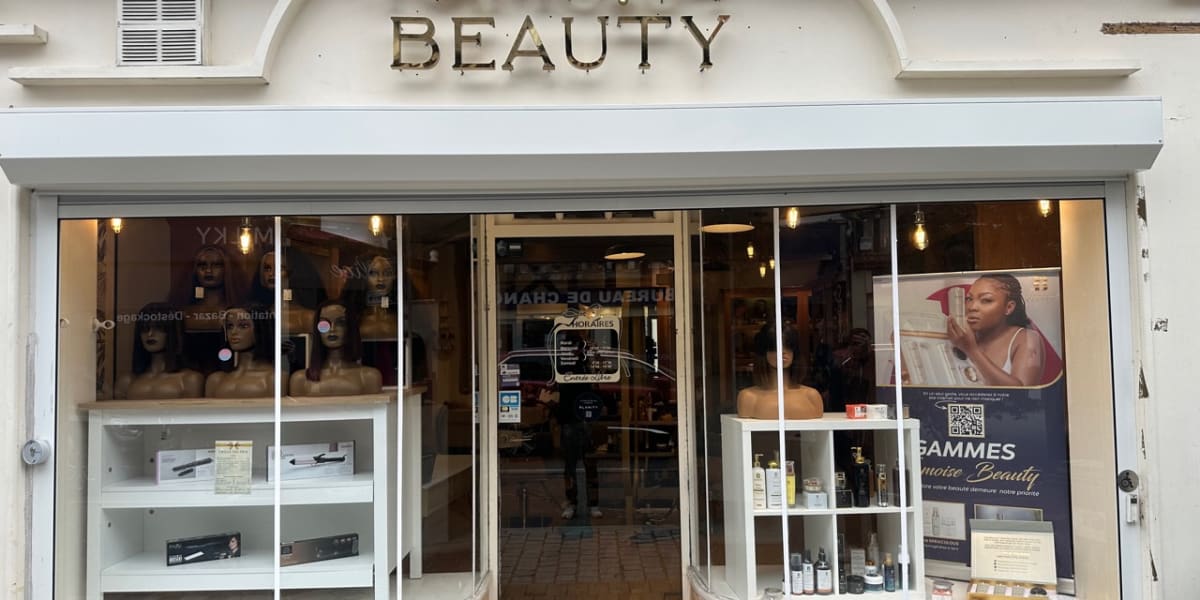 Kamoise Beauty - Afro - Sourcils & cils Évreux - Photo de couverture - OneBooking