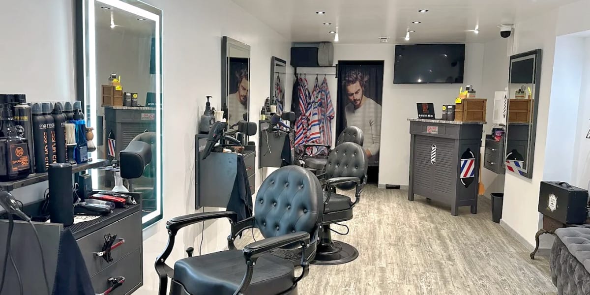 Coiffure Homme Leon barbershop - Coiffure Gex - Photo de couverture - OneBooking
